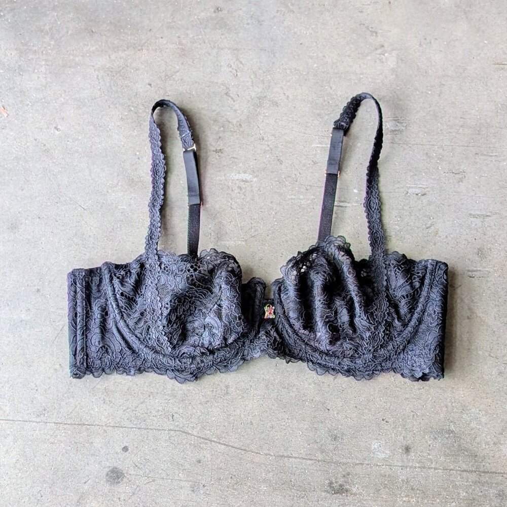 Savage X Fenty Romantic Corded Lace Unlined Balconette Bra in Black Caviar 38DD